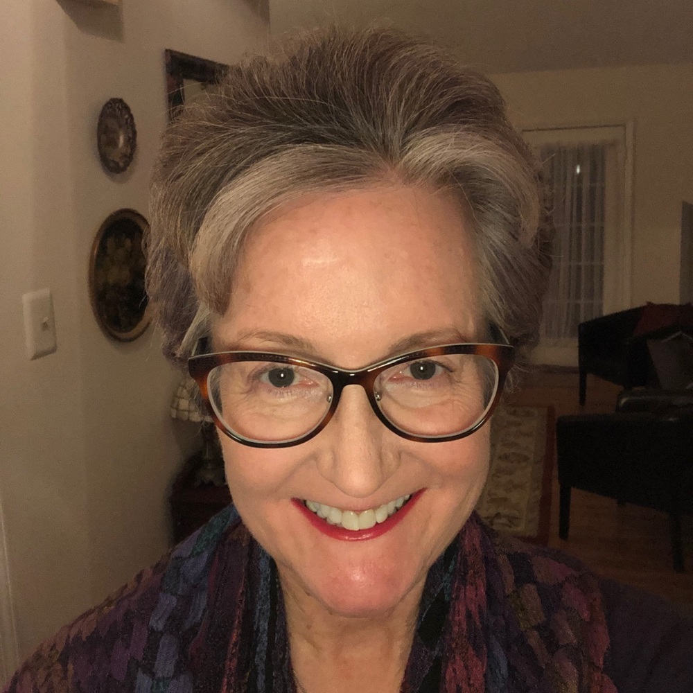 Meet your Posher, Debbie